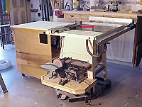 Plans to build Rolling Table Saw Cabinet Plans PDF Plans